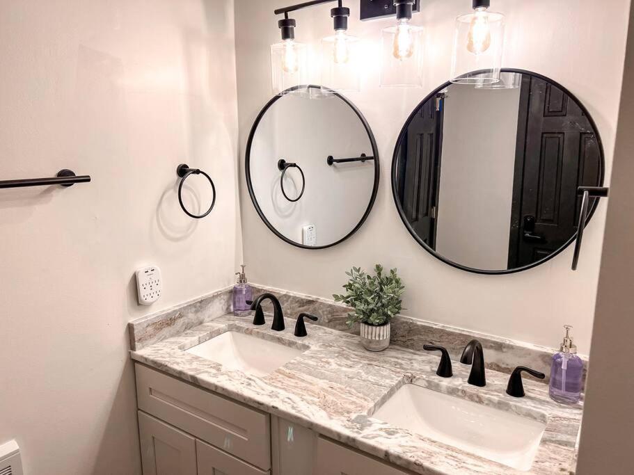 202D Summit - Completely Remodeled Modern Condo In Summit! Snowshoe Kültér fotó